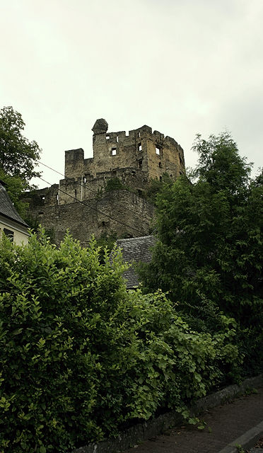 Burg Balduinstein ~ wann fällt der Stein?